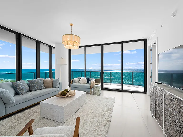 900 N Ocean Blvd #906 — Photo 20