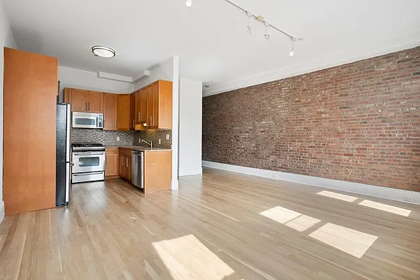 Rented by Douglas Elliman | media 11