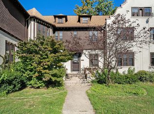 8109 E Lafayette St, Detroit, MI 48214