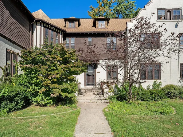 8109 E Lafayette St, Detroit, MI 48214