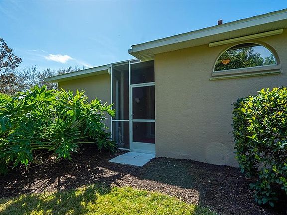 5th image of 5411 Peppermill Ct