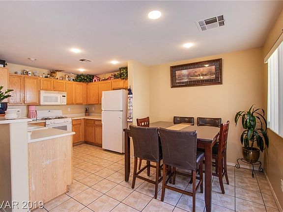 4th image of 10661 Alondra Peak St