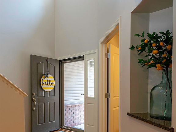 2nd image of 7905 Palmilla Ln