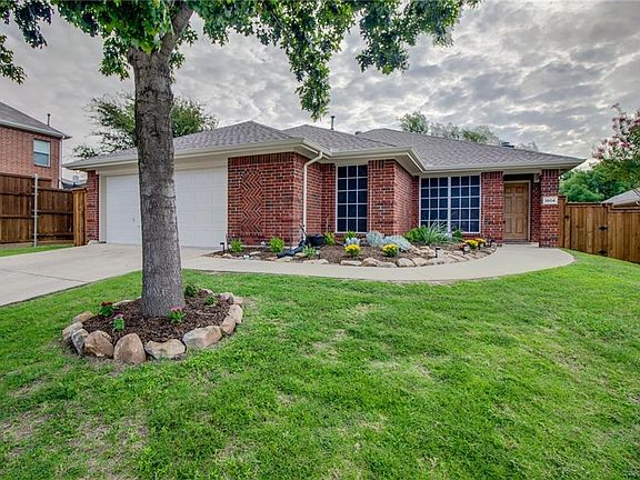 3rd image of 1904 Brookstone Dr