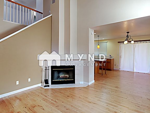 5th image of 9574 Dominion Wood Ln