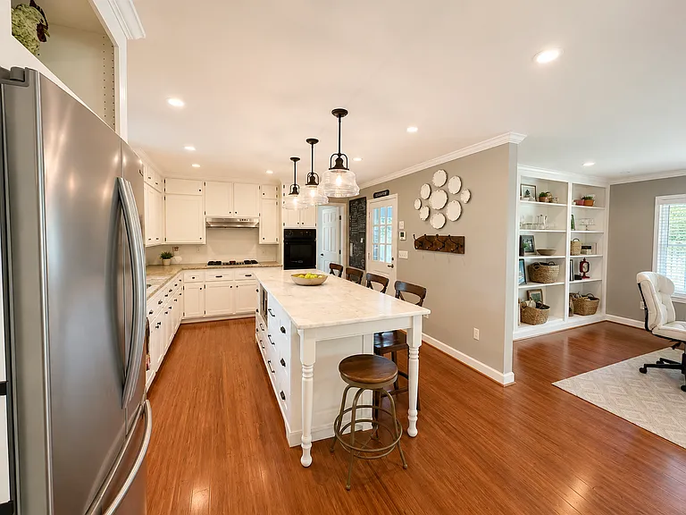 2653 Club Valley Dr NE — Photo 12