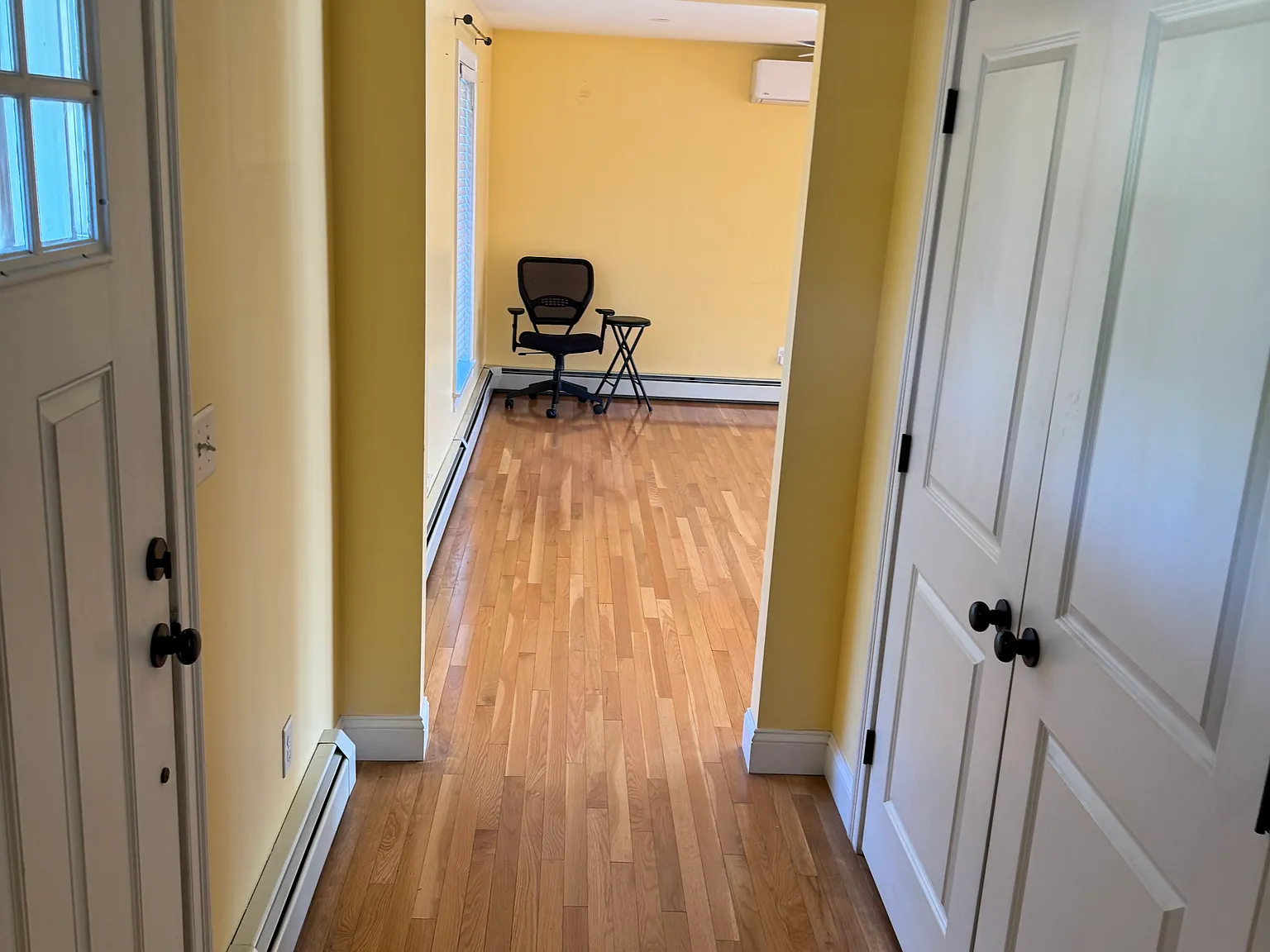 4 bed, 3156 sqft, $3,800 — Photo 3