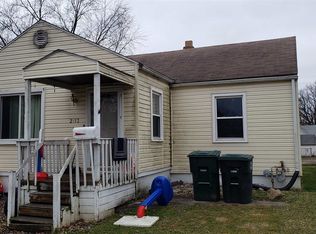 2113 S Ebright St, Muncie, IN 47302