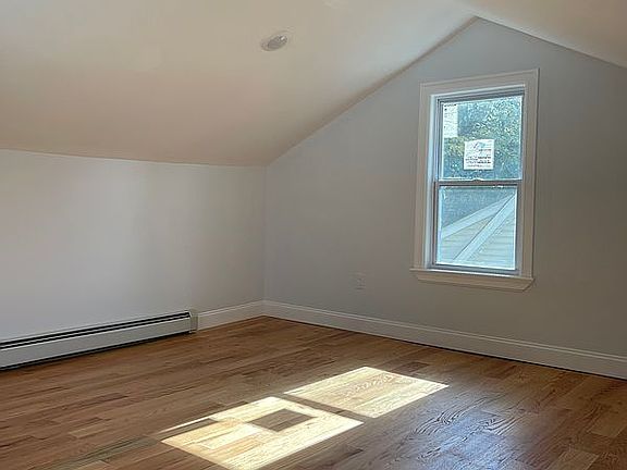 5th image of 3710 Secor Ave #Y