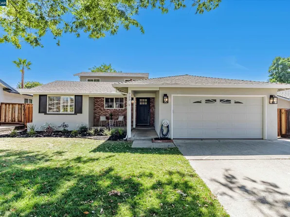 725 Avalon Way, Livermore, CA 94550