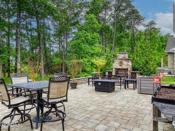 102 Ambermist Way, Forked River, NJ 08731