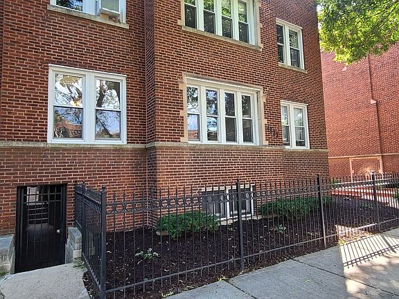 2nd image of 4827 N Wolcott Ave #4831-1A