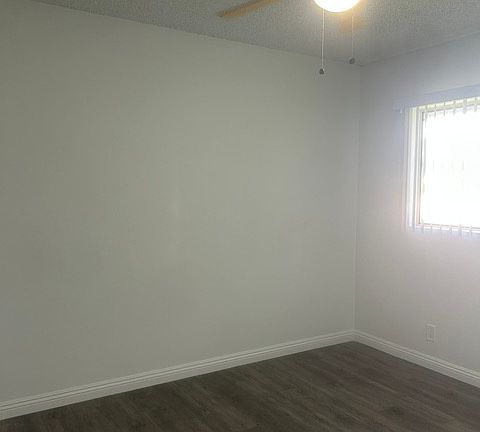 4th image of 570 N Hollenbeck Ave #0