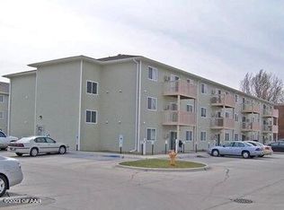 3531 13th Ave N APT 302, Grand Forks, ND 58203
