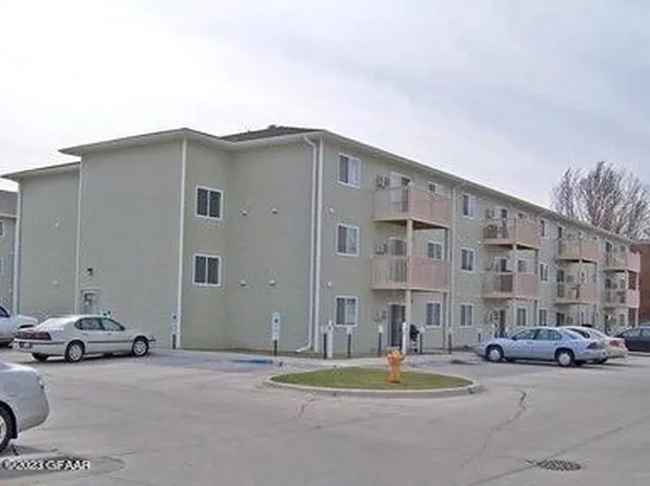3531 13th Ave N APT 301, Grand Forks, ND 58203