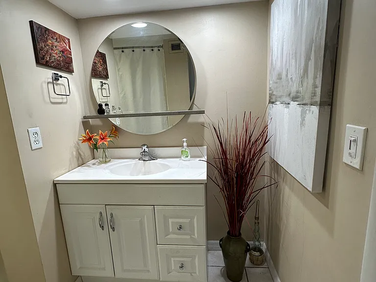 2620 Cove Cay Dr #804 — Photo 2