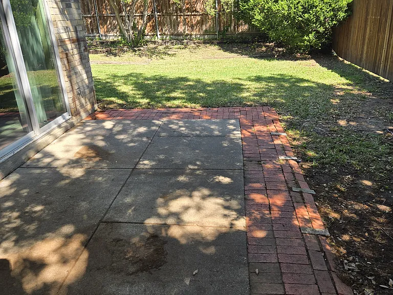 2136 Loma Verde Dr — Photo 22