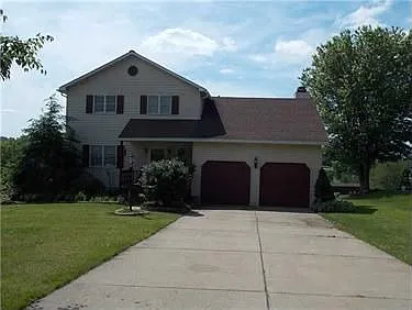 3071 Dividend Dr photo 1