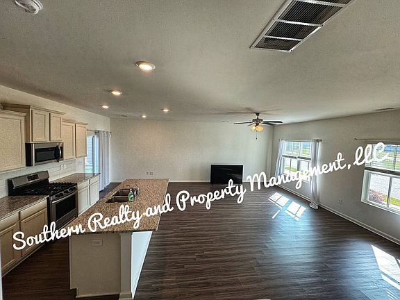 4th image of 3264 Meriwether Dr