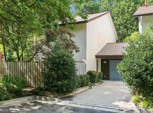 338 New Mark Esplanade, Rockville, MD 20850