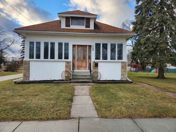 1100 Pine St, Essexville, MI 48732