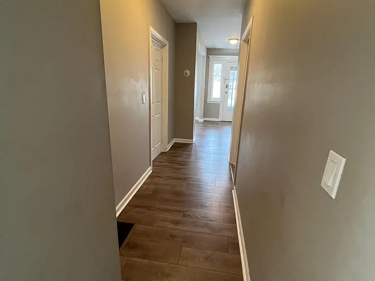 82 N State St #1 — Photo 7