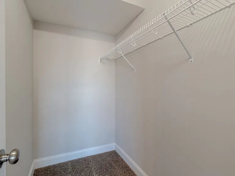 1000 Henry Place Blvd #101 — Photo 14