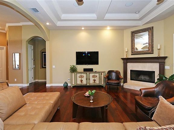 5th image of 749 Mills Estate Pl