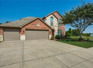 312 Hillside Dr, Forney, TX 75126