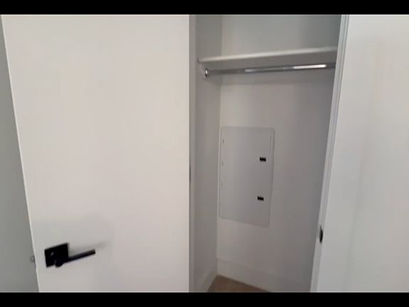 5th image of 1801 Weeks Ave #2J