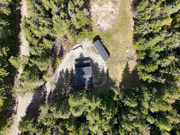 3rd image of 6167 Armstrong Rd