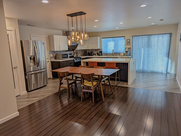 2nd image of 323 N Sunnyvale Ave
