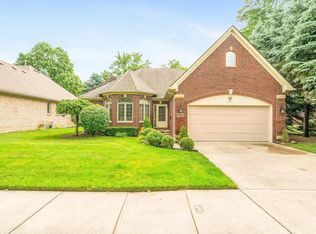 14014 Katie Ln #10, Livonia, MI 48154