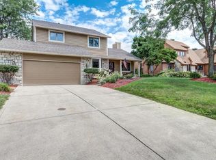 5592 Lynx Dr, Westerville, OH