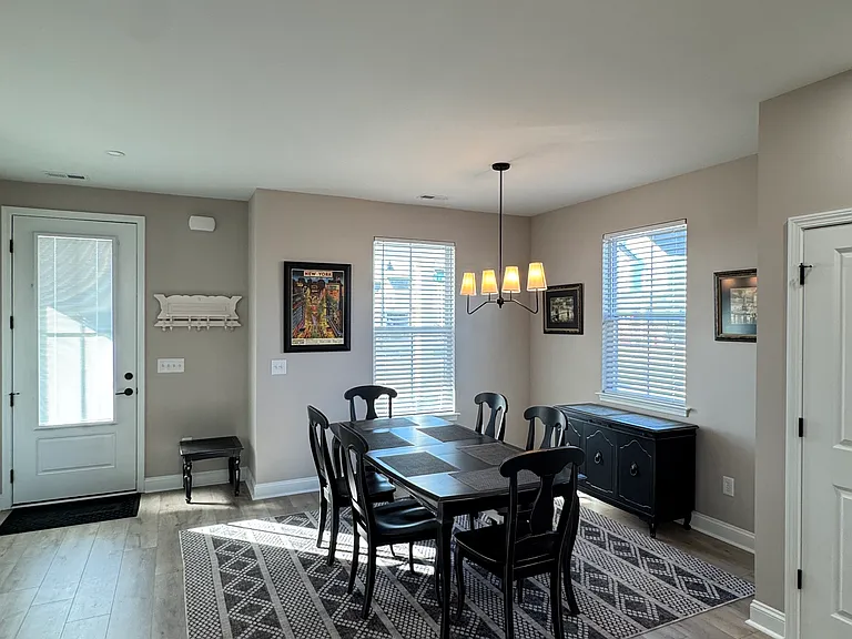 Dining Area access to Front Door