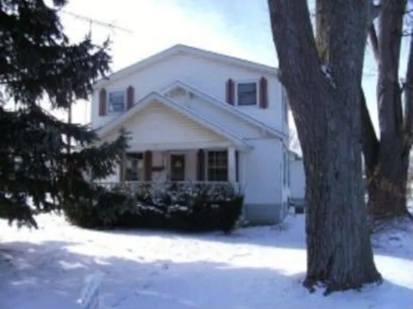 815 N Benjamin St, Rushville, IN 46173