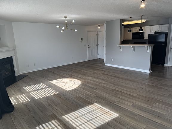 2nd image of 3475 Forestdale Dr APT 2D