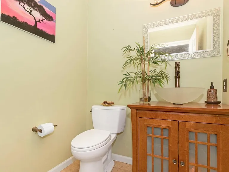 2607 Virginia Ln — Photo 7