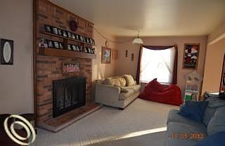 3rd image of 6046 Barker Dr