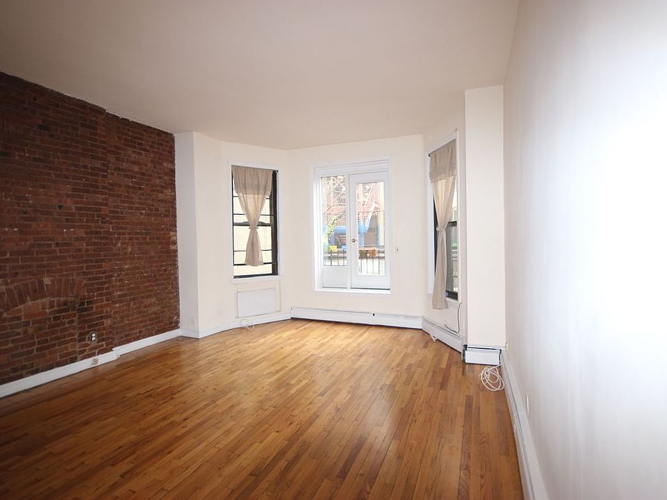 1st image of 163 W 73rd St APT 6W