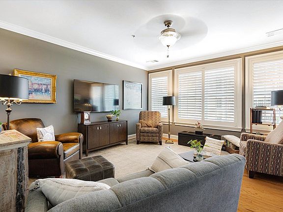 5th image of 3520 Central Ave APT 201