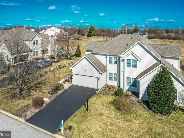 27 Chelsea Ct, Glen Mills, PA 19342