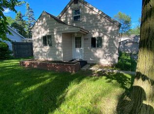 2712 Abbott Rd, Midland, MI 48642