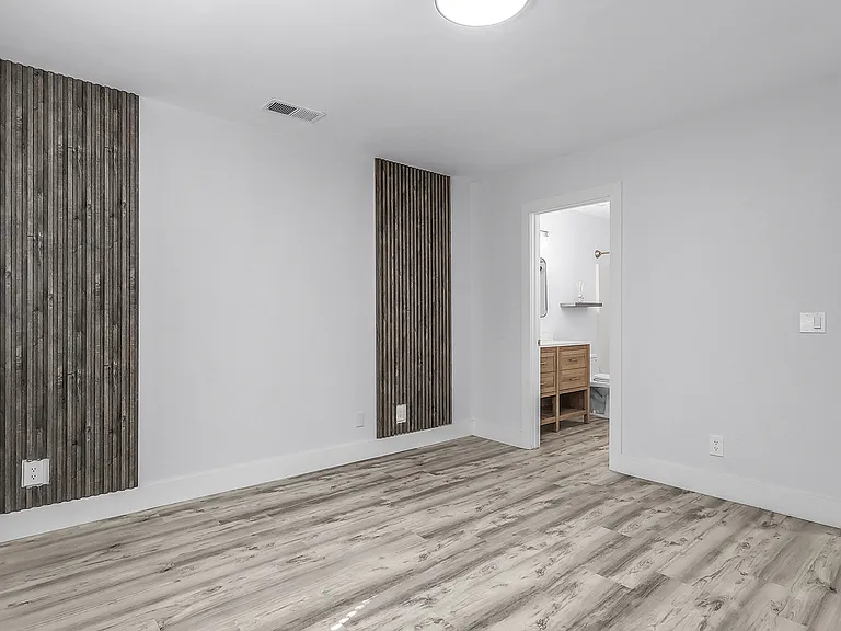 11903 Apache Ave #3 — Photo 22