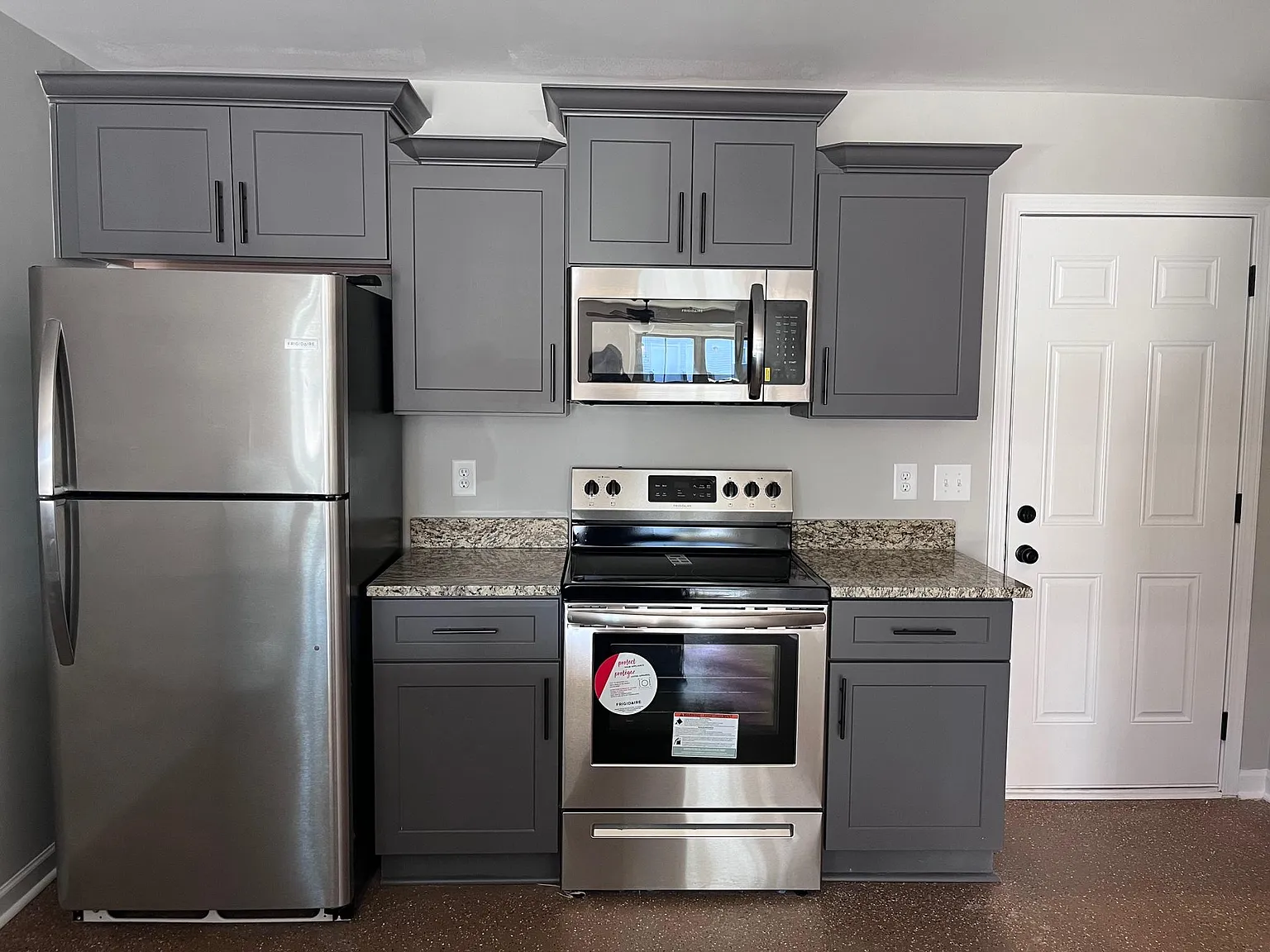 2 bed, 1.5 bath, 900 sqft, $1,445 — Photo 4