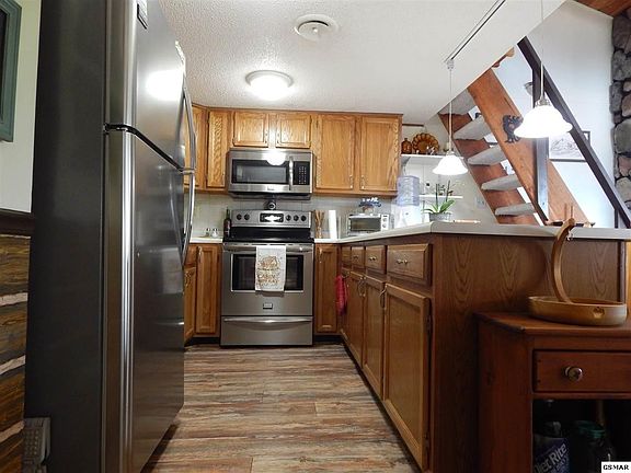 4th image of 1081 Cove Rd #U634