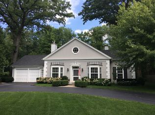 1565 N Sheridan Rd, Lake Forest, IL 60045