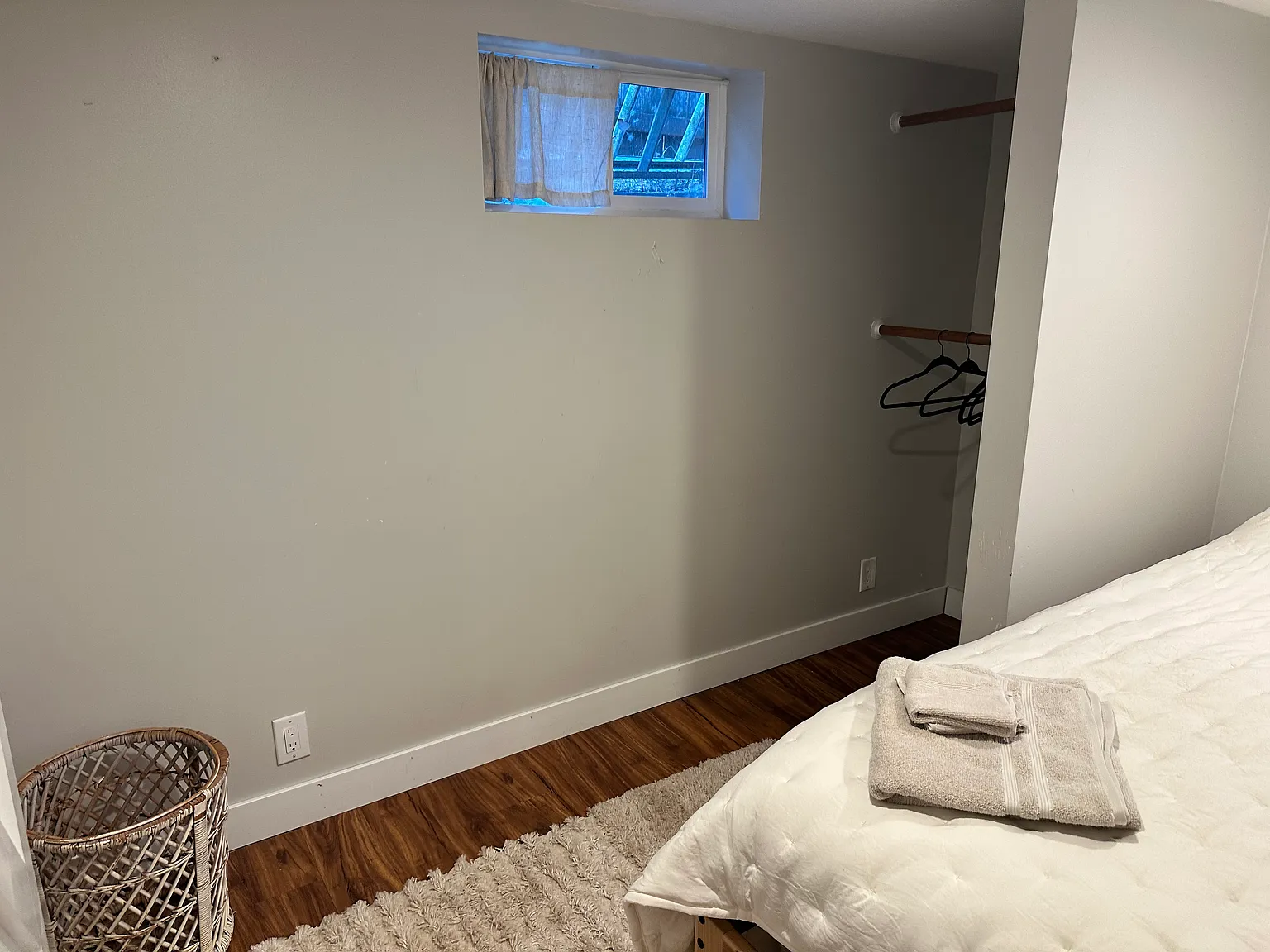 3 bed, 1044 sqft, $1,000 — Photo 3