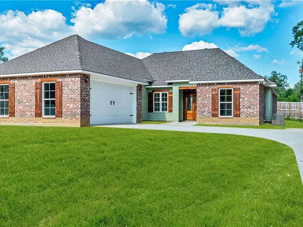 4442 Hathern Dr, Pineville, LA 71360
