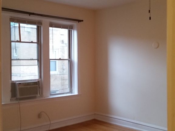 3rd image of 211 Washington Blvd